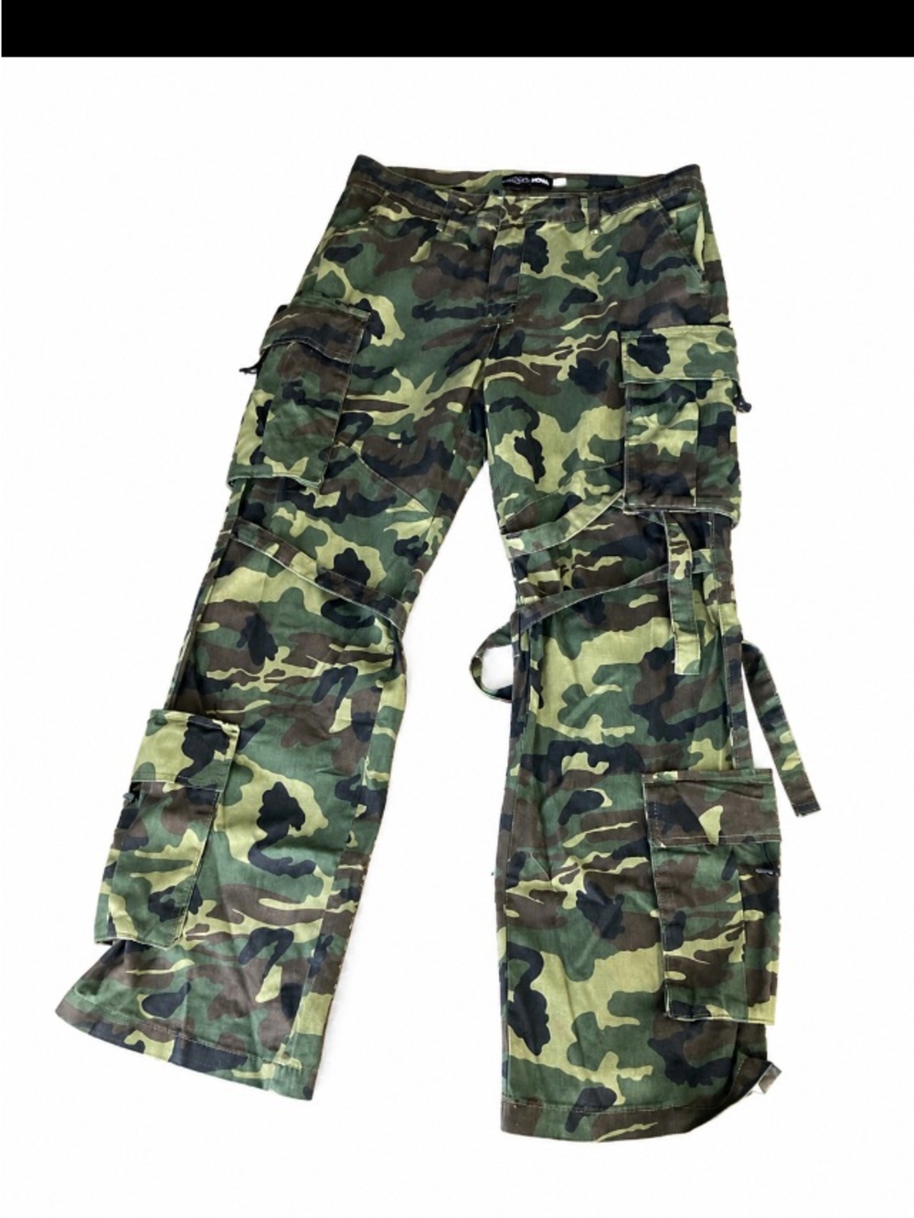 Fashion Nova Women's Green Camo Wide-Leg Cargo Pants - Picture 11 of 13